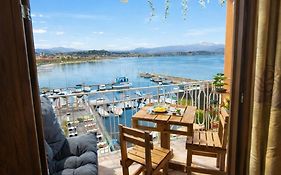 Pura Vida Deluxe - Front Lake View Garda